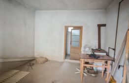Casa de vanzare, 126 mp, teren 750 mp, zona Luna - Campia Turzii