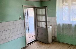 Casă 79 mp, teren 1.332 mp, zona Feldioara