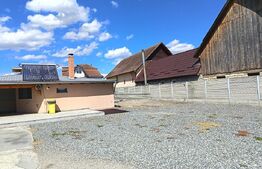 Teren intravilan, 1710 mp, cu un foisor, zona Mihai Viteazu 