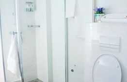 Apartament modern de 2 camere , cu acces la curte interioară | Aproape de centru