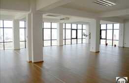 Inchiriere spatiu birouri 440 mp, superfinisat.