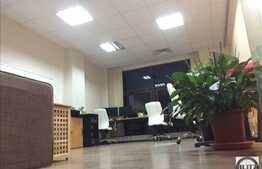Spatiu birouri, 30 mp, open space, in zona Pod Calvaria