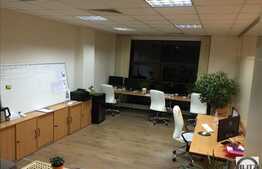 Spatiu birouri, 30 mp, open space, in zona Pod Calvaria