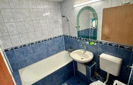 Apartament cu 2 camere, 50.67 mp, parcare, zona Tractoru