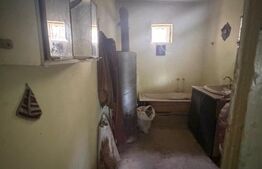 Casa de vanzare, 70 mp, zona Cheia 