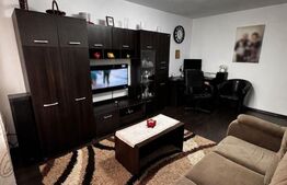 Apartament cu 2 camere, 50 mp, parcare, zona Blocuri