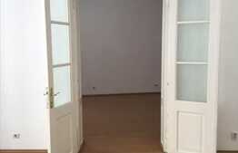 Spatiu birouri, central, 103 mp, zona Pietei Mihai Viteazu