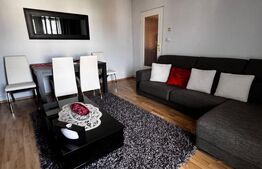 Apartament 3 camere, 86 mp, decomandat, zona Blocuri.