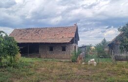 Casa 2 corpuri si anexe, 69 mp, zona Tritenii de Sus