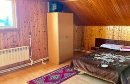 Casă de vacanta, 90 mp, teren 321.50 mp, zona Rasnov