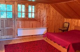 Casă de vacanta, 90 mp, teren 321.50 mp, zona Rasnov