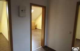 Inchirere spatiu birouri, 60 mp utili, zona linistita