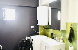 Apartament 4 camere de vanzare, 86 mp, zona Racadau