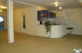 Spatiu superfinisat in zona strazii Decebal!