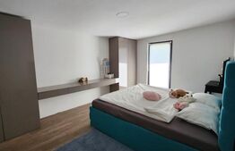 Duplex de vanzare, 103 mp, teren 285 mp, zona Gilau