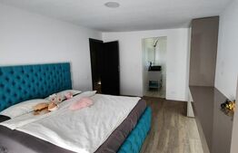 Duplex de vanzare, 103 mp, teren 285 mp, zona Gilau