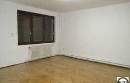 110 mp la parter, zona Piata Cipariu!