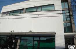 Cladire pentru birouri cu 480 mp utili.