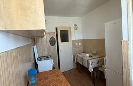 Apartament 2 camere, 56 mp, balcon și centrală proprie – zona Gemenii, Brașov