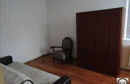 Imobil pentru birouri sau locuit, 70 mp, curte 500 mp!