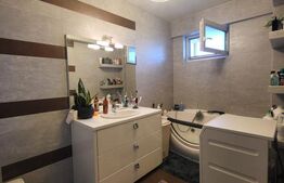  Apartament de 3 camere, 78 mp, zona Centru 