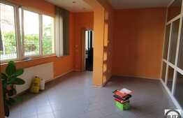 Casa pentru birouri in zona cu acces facil, 130 mp, zona linistita!