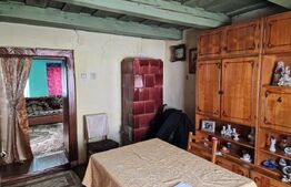 Casa individuala renovabila, teren 2300 mp, comuna Alunis