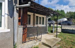 Casa individuala renovabila, teren 2300 mp, comuna Alunis