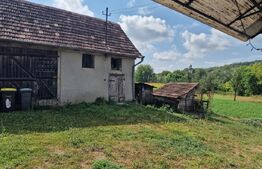 Casa individuala renovabila, teren 2300 mp, comuna Alunis