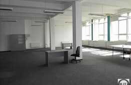 550 mp, spatiu renovat in zona Piata 1 Mai !