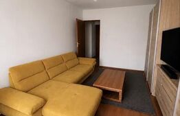 Apartament 2 camere, decomandat, parcare, zona Plopilor
