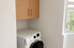 Apartament 2 camere, decomandat, parcare, zona Plopilor