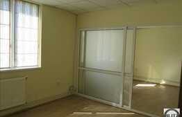 Spatiu birouri, 80 mp, locuri de parcare, semicentral