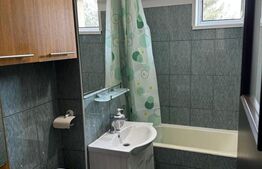 Apartament 3 camere - decomandat - Zona Plopilor - Garaj