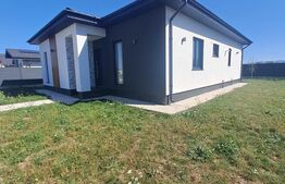 Casă individuala, intabulata, gata de mutare – Sanpetru.