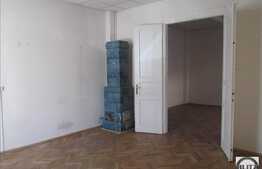 Spatiu birouri, 95 mp, zona semicentrala, parcare, acces facil si vizibilitate