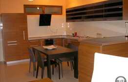 Inchiriere apartament 2 camere, 70 mp utili plus terasa de 30 mp, cu loc parcare