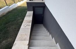 Casa Chinteni, individuala, cu demisol 500 mp teren
