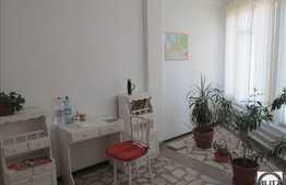 Inchiriere spatiu pentru birouri cu 15 mp utili in zona strazii Traian Vuia