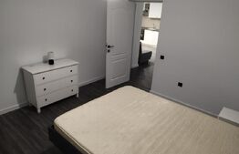 Apartament 3 camere , parcare, zona Teilor