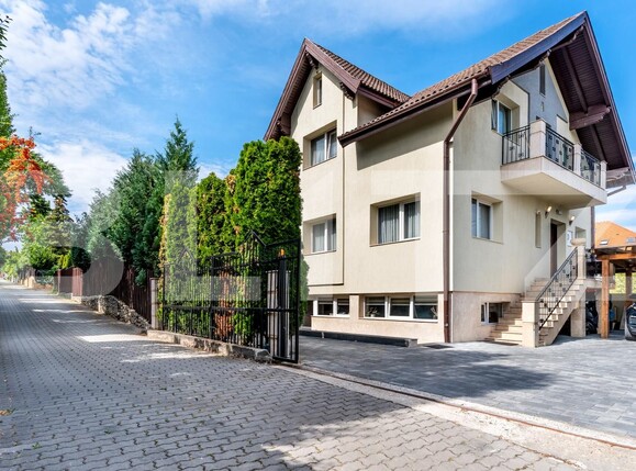 Casa de vânzare 7 camere Andrei Mureşanu - 205648CV | BLITZ Cluj-Napoca | Poza1