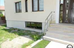 Spatiu la 3 minute de strada  Observatorului!