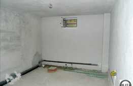 Spatiu la 3 minute de strada  Observatorului!