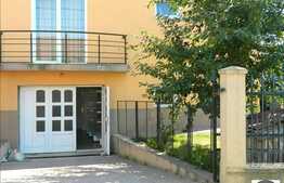 Spatiu de inchiriat, 85 mp utili + loc de parcare