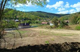  Teren intravilan, 1.345 mp, zona Stejeris