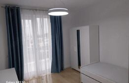 Apartament 3 camere, 77 mp, zona Vivo