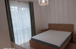 Apartament 3 camere, 77 mp, zona Vivo