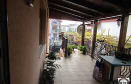 Casa pentru birouri sau de locuit in zona linistita.