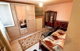 Casa cu 4 camere si curte cu 2 locuri de parcare, zona Iris