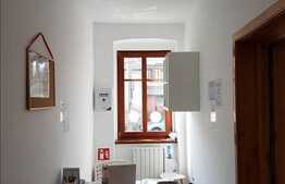 Spatiu birouri, 80 mp, zona centrala, vizibilitate buna!